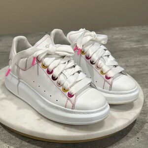 Alexander McQueen White Kids Sneakers with Pink & Yellow Accents